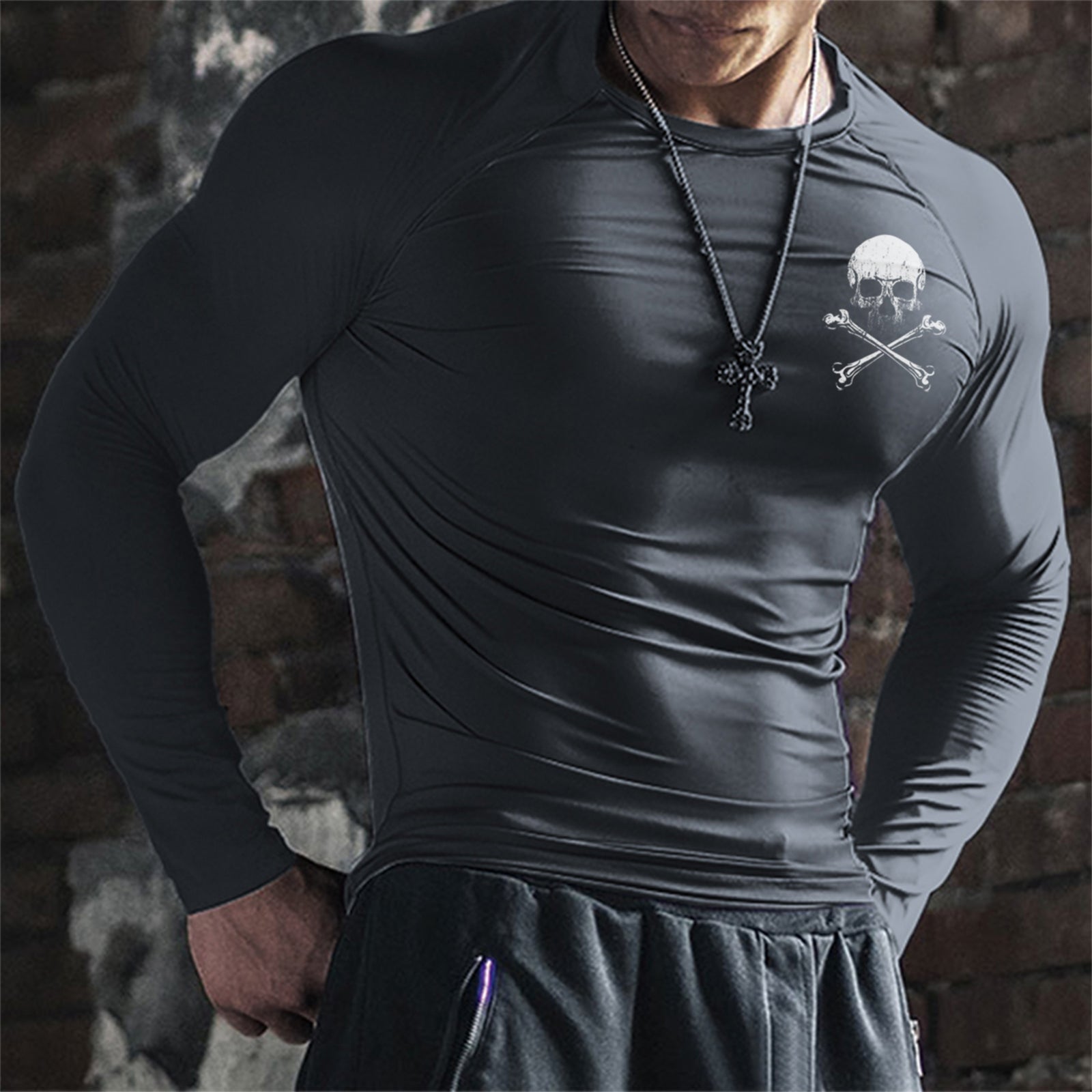 SKULL ACTIVE DRY-FIT MOISTURE WICKING RAGLAN GRAPHIC LONG SLEEVE T-SHIRT